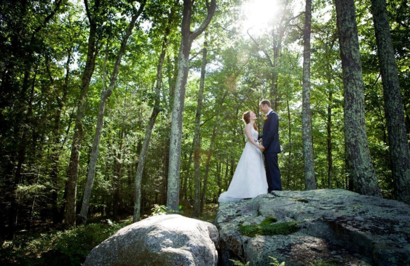 Wedding couple at Minnewaska Lodge.