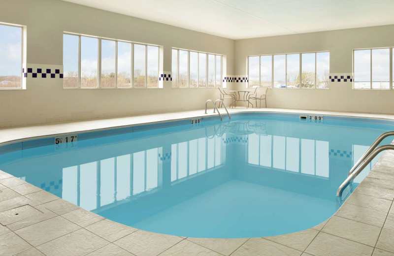 Indoor pool at Country Inn