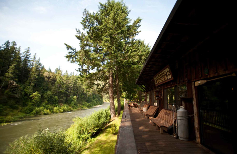 Exterior view of Half Moon Bar Lodge.