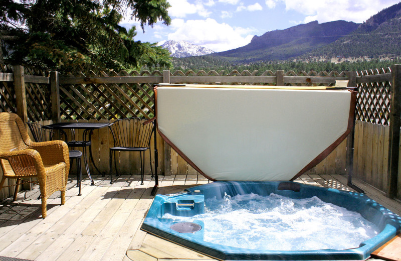 Hot tub with at view at Lazy R Cottages.