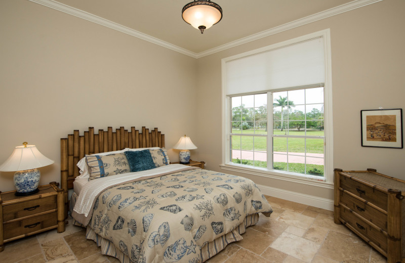 The Knickerbocker Vacation Retreat - Naples Florida Vacation Homes