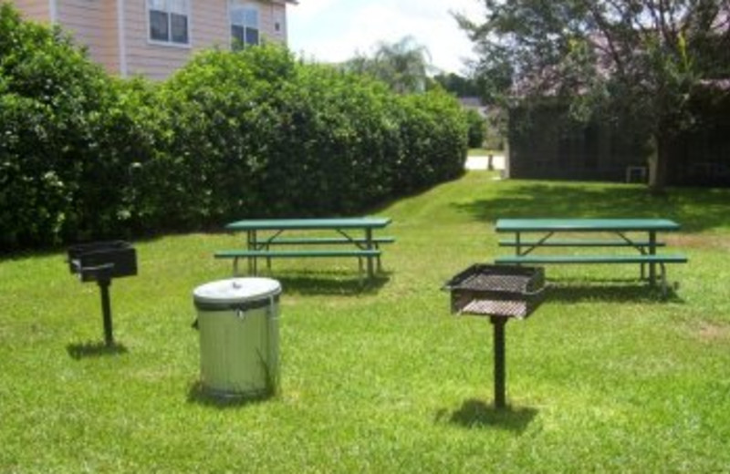 Grilling Area at Villages At Mango Key