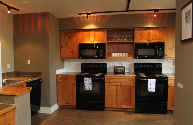 Guest kitchen at Red Tree Lodge.