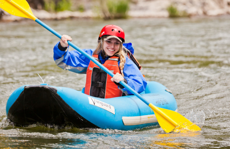 Kayaking at Morrison's Rogue River Lodge.