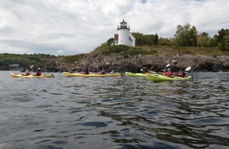 Kayaking at Lord Camden Inn.