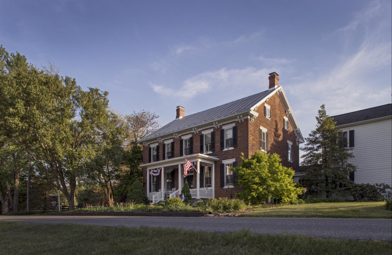 Exterior view of Pheasant Field Bed and Breakfast.