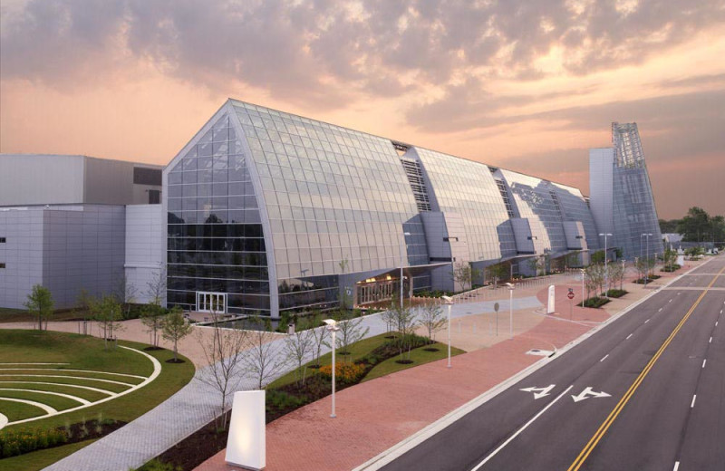 Virginia Beach Convention Center near The Oceanfront Inn.