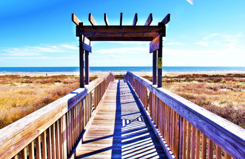 Galveston offers 32 miles of beaches, whether you’re looking for a relaxing afternoon soaking up the sun or an adventure through the waters as you swim, fish or sail.