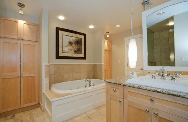 Rental bathroom at WaterSound Vacation Rentals.