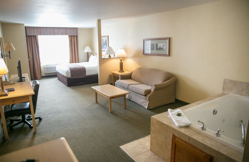 Guest room at Thumper Pond Golf Course & Resort.