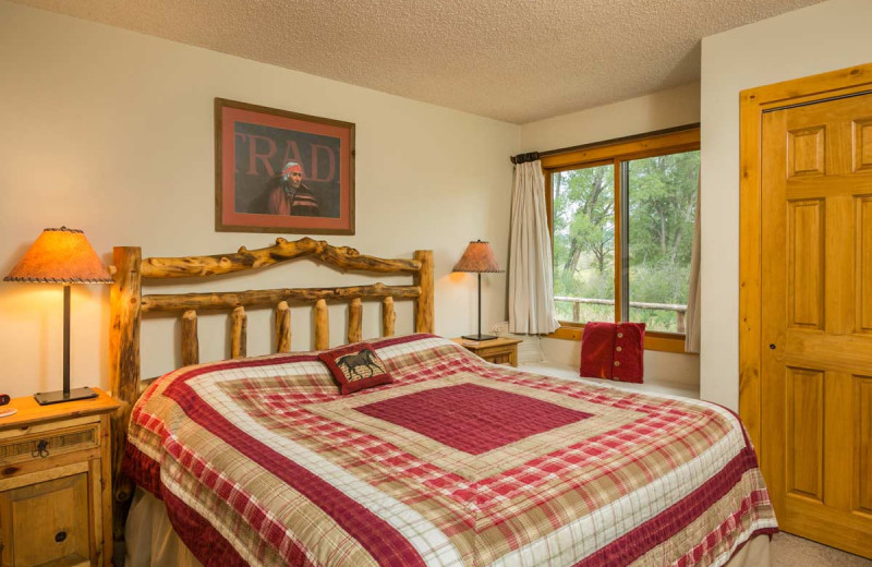 Cabin bedroom at The Glen Eden Resort.