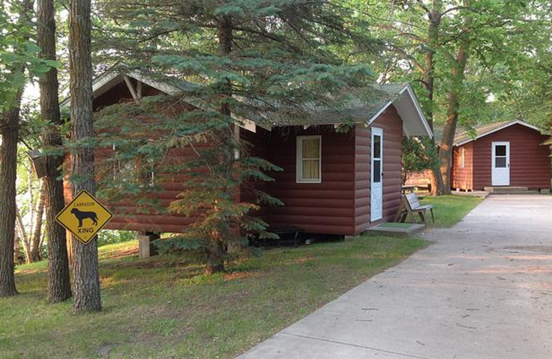 Cabin Accommodations at Beauty Bay Lodge & Resort