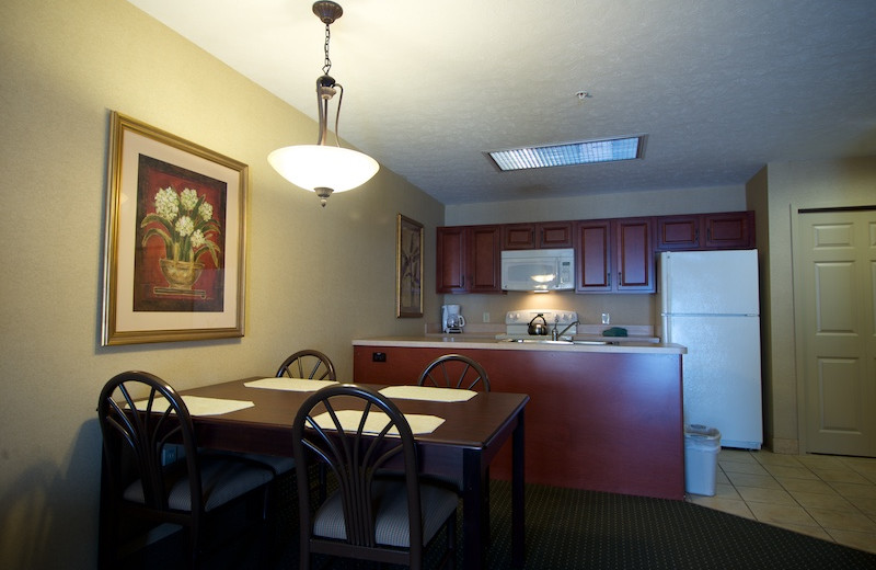 Guest kitchen at Split Rock Resort & Golf Club.