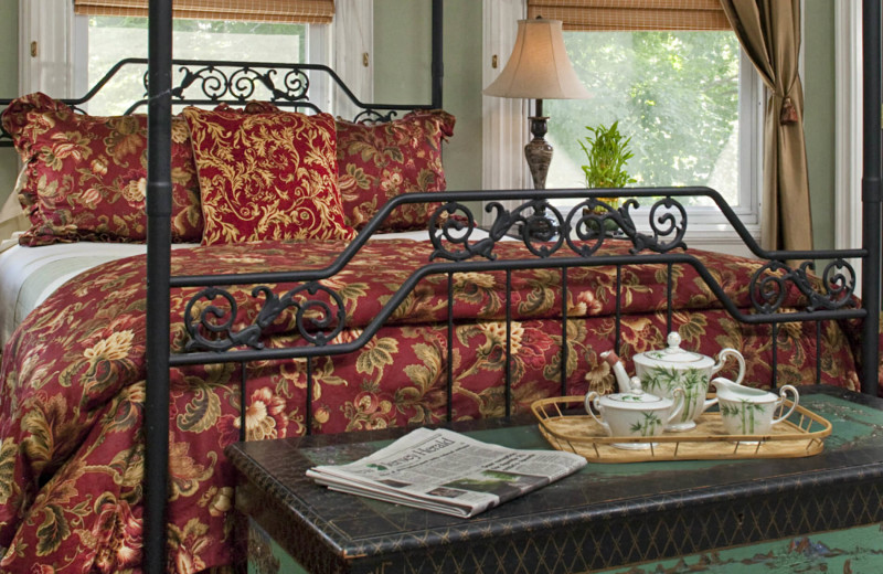Guest room at The Whistling Swan Inn.