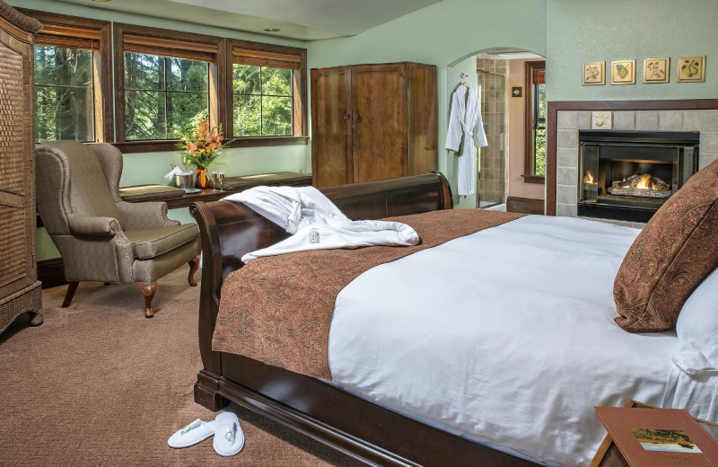 Guest room at Applewood Inn, Restaurant and Spa.