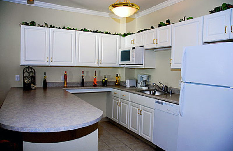 Suite kitchen at Delavan Lake Resort.