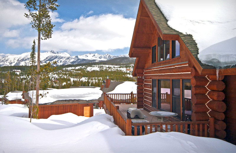 Rental exterior at Big Sky Luxury Rentals.