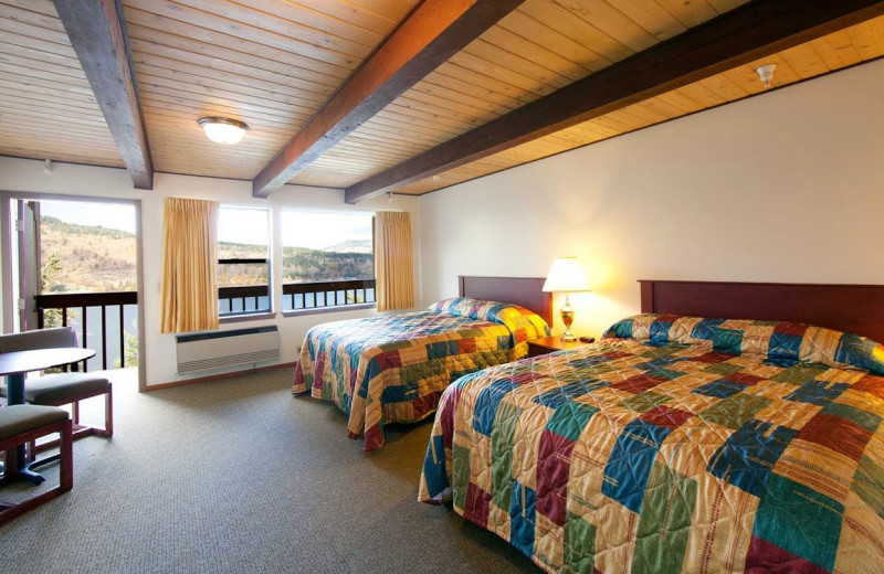 Guest room at Vagabond Lodge.