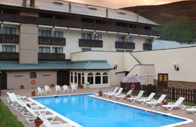 Exterior View of Holiday Inn Apex Vail