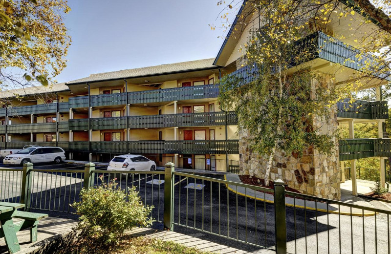 Exterior view of Laurel Point Resort.