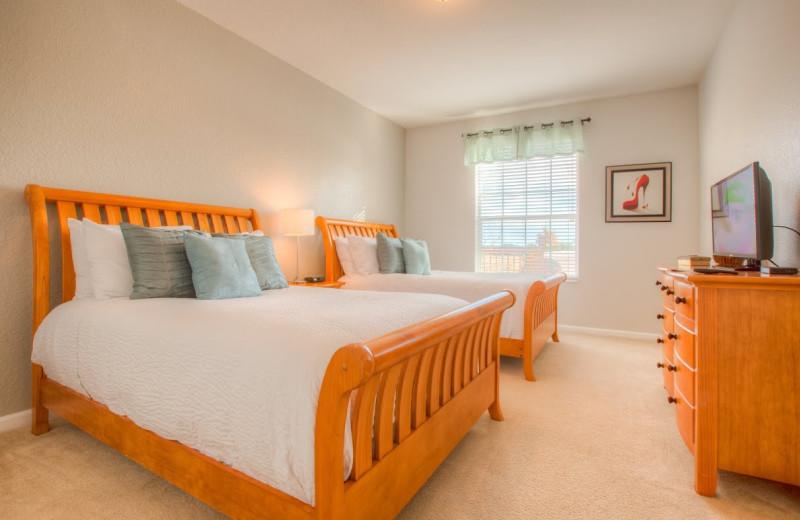 Rental bedroom at Orlando Luxury Escapes Vacation Rentals.