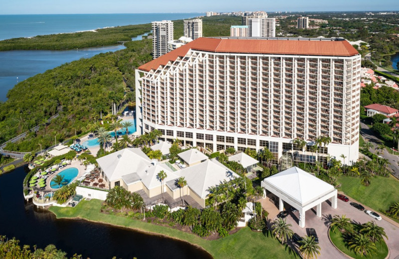 Exterior view of Naples Grande Beach Resort.