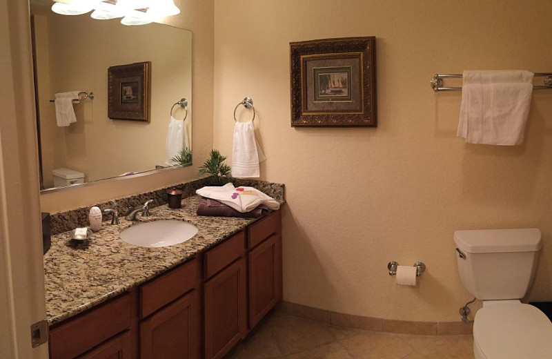 Rental bathroom at Leabridge Vacations.