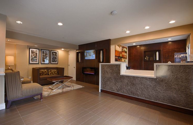 Front Desk/Lobby at Best Western Carmel’s Town House Lodge