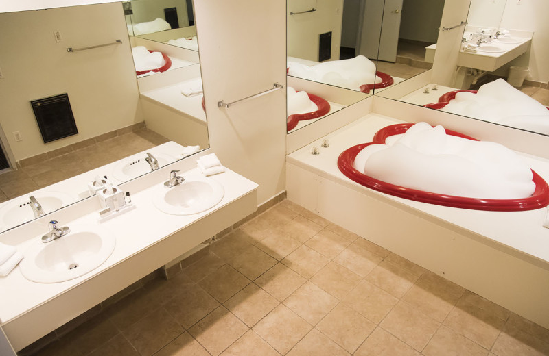 Guest bathroom at Cove Haven Entertainment Resorts.