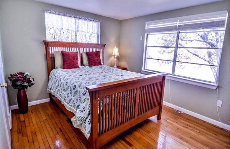 Rental bedroom at Lake Travis & Co.