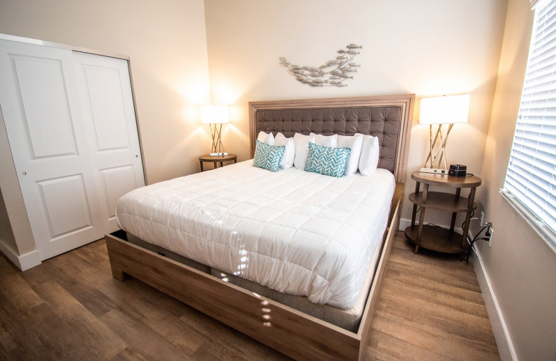 Guest room at Bayside Inn Key Largo.