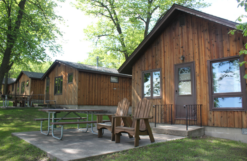 Cabin exterior at Lakecrest Resort.