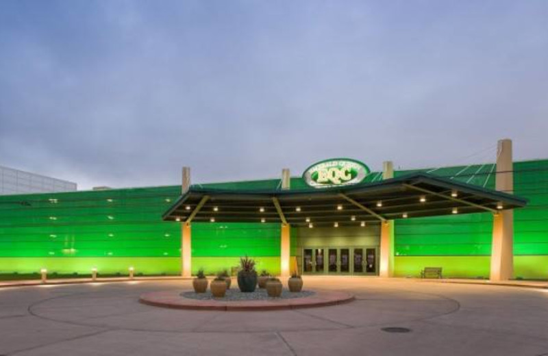 Exterior view of Emerald Queen Hotel & Casino.