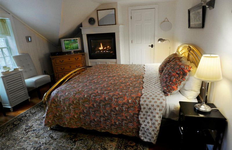 Cottage Rose room at Buttermilk Falls Inn & Spa.