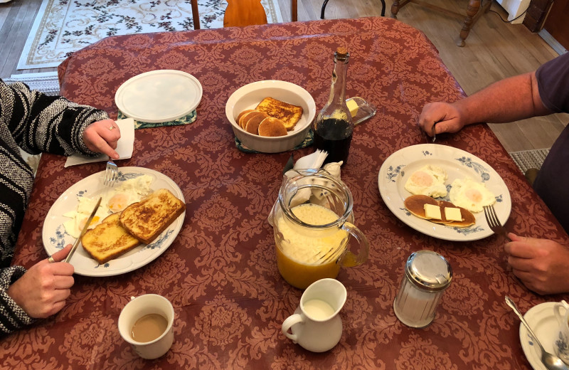 Breakfast at Antique Rose Inn.