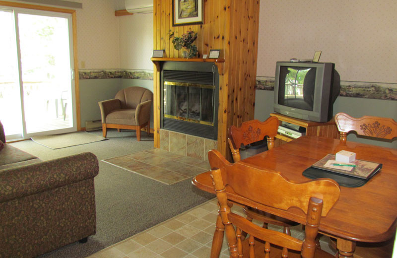 Guest living room at Pine Vista Resort.