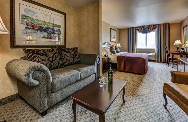 Guest room at The Irish Cottage Inn & Suites.