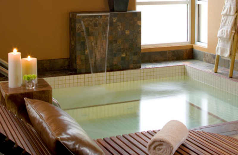 Whirlpool at Heidel House Resort.