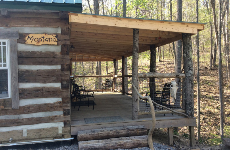Cabin exterior at 1st Choice Cabin Rentals.