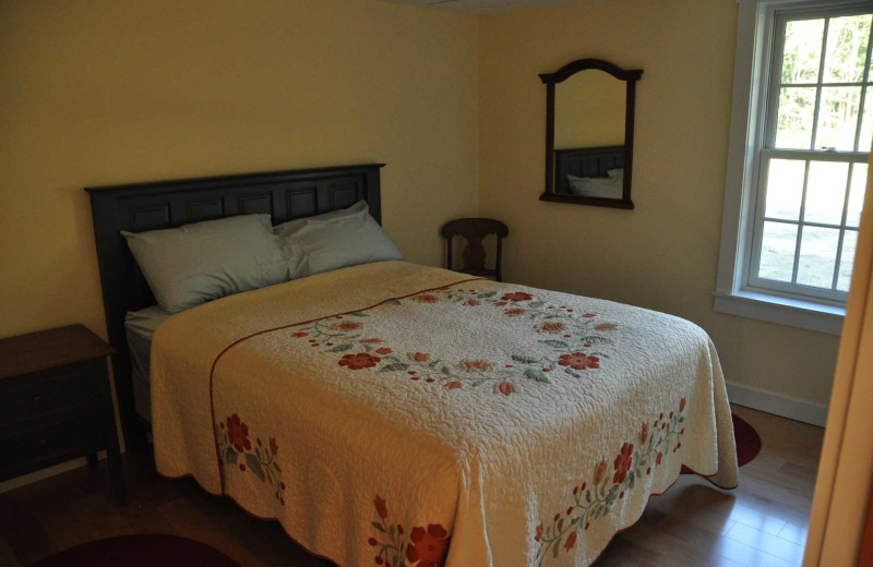 Guest room at Avaloch Farm.