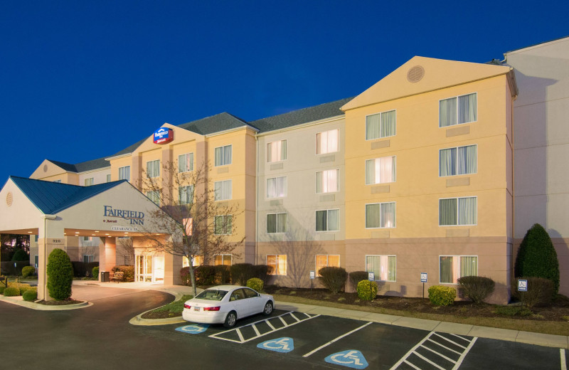 Exterior view of Fairfield Inn Columbia Columbiana Mall/Northwest.