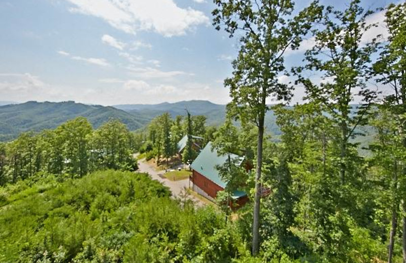 Cabin exterior at American Mountain Rentals.