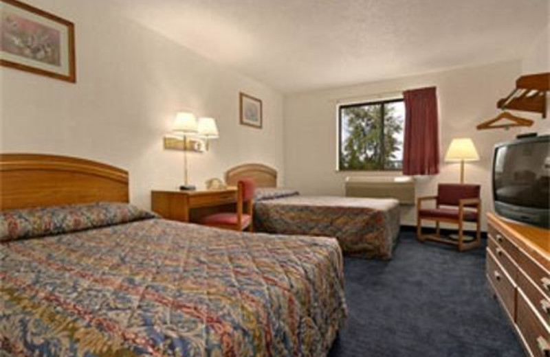 Guest Room at the Super 8 Motel of East Stroudsburg