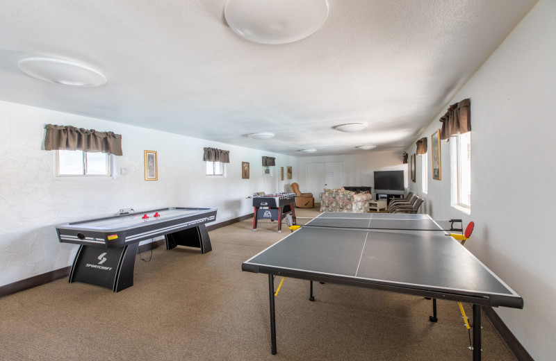 Rec room at Lake Park RV Resort 