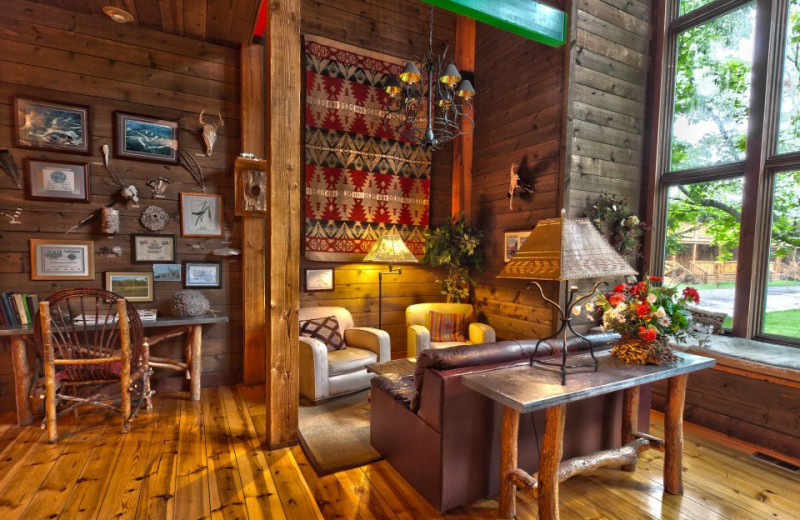 Lounge area at Drummond Island Resort.