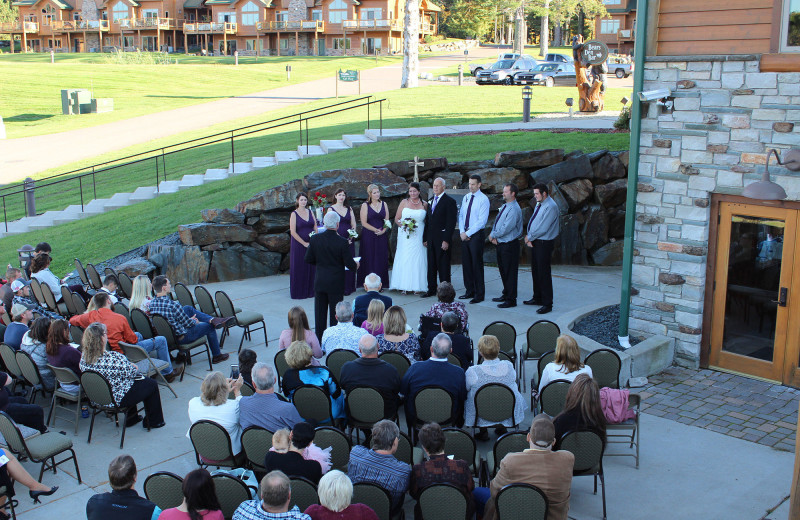 Weddings at Big Sandy Lodge & Resort.