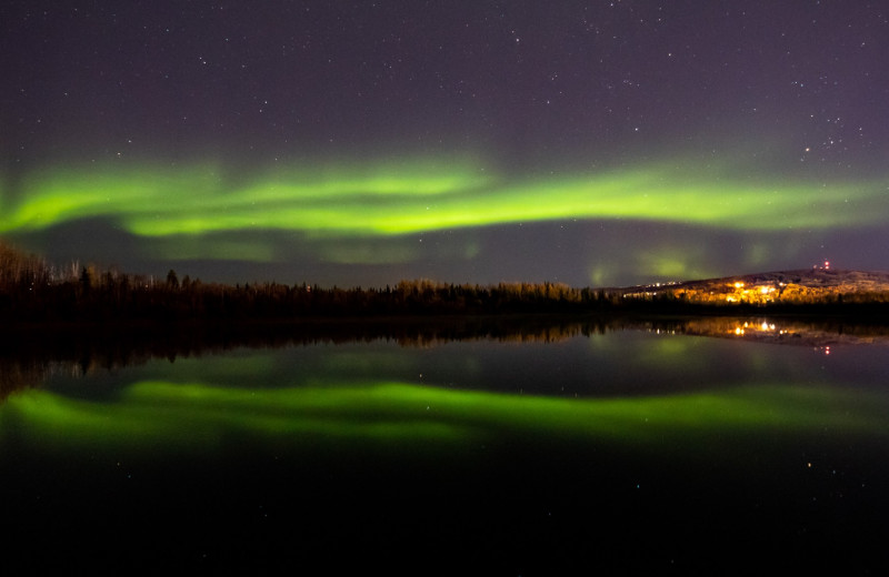 Northern lights at Sophie Station Suites.