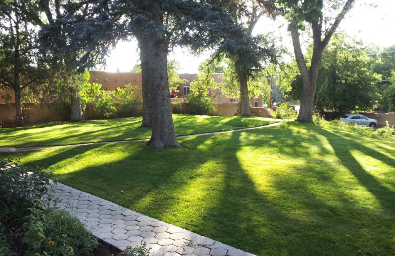 Outdoor view at Inn on La Loma Plaza.