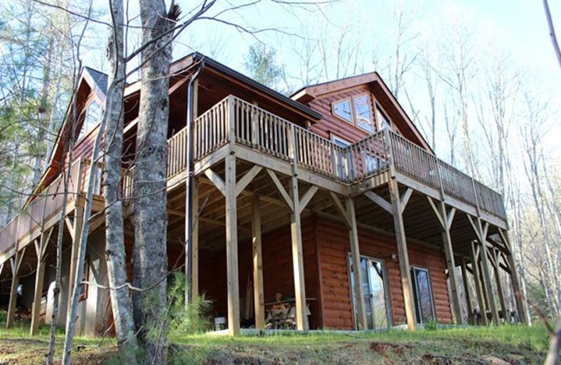 Rental exterior at Mountain Lake Rentals.