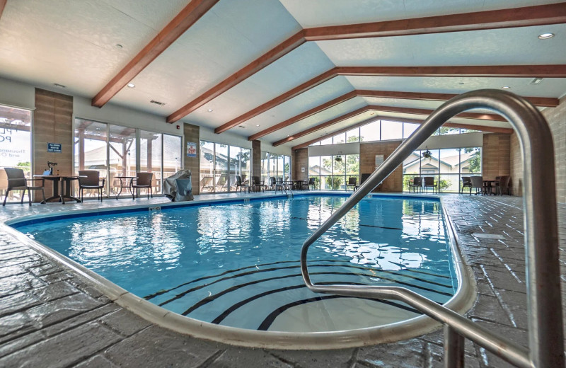 Indoor pool at Thousand Hills Vacations.